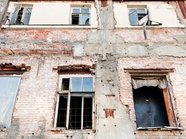 Власти проработают программы по расселению аварийных домов в Арктике Власти проработают программы по расселению аварийных домов в Арктике