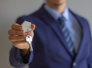 Объем сделок с участием иностранных инвесторов за год упал втрое Объем сделок с участием иностранных инвесторов за год упал втрое