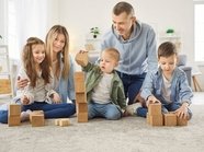 В Госдуме предложили снизить ставку по семейной ипотеке многодетным до 4%