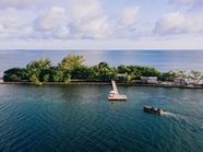 Частный остров, где жил Фрэнсис Коппола, продали за $1,8 млн Частный остров, где жил Фрэнсис Коппола, продали за $1,8 млн