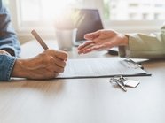 Предложено ввести механизм поручителей при сделках с жильём