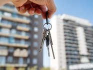 В первом квартале продажи московских новостроек упали более чем на треть