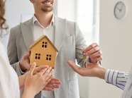 При продаже квартиры после развода дисконт достигает 15-20% При продаже квартиры после развода дисконт достигает 15-20%