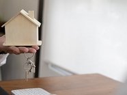 Число задатков по сделкам с жильё достигло пика Число задатков по сделкам с жильё достигло пика