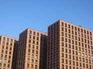 Крупнейшие застройщики сократили вывод жилья на рынок на 50% Крупнейшие застройщики сократили вывод жилья на рынок на 50%