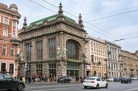 Какие квартиры можно купить на Невском проспекте