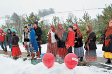 Праздник в поселке. И весело, и прибыльно