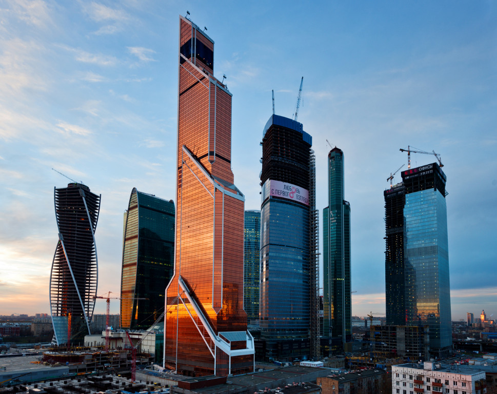 Апартаменты в небоскребах Москвы