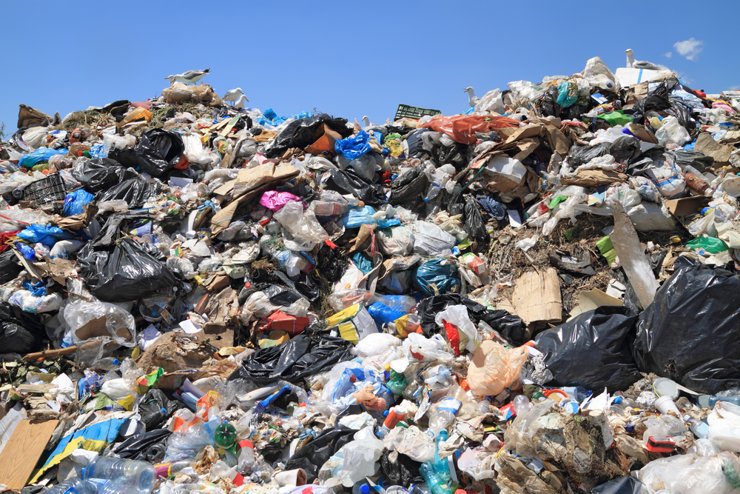 Мэр Казани объяснил преференции мусорщикам
