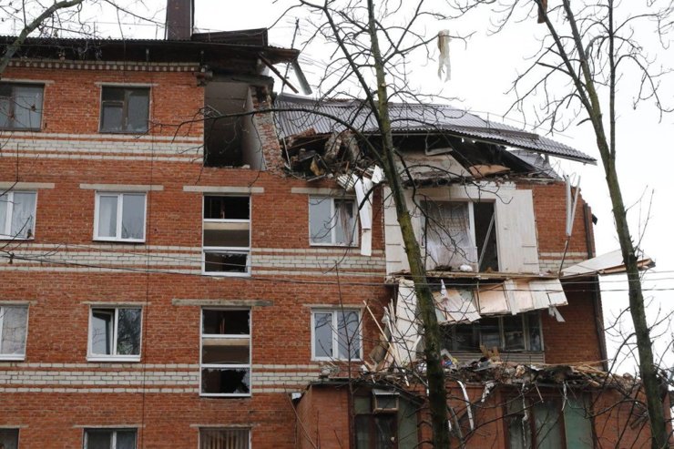 Поврежденную взрывом газа пятиэтажку в Краснодаре восстановят к 1 октября