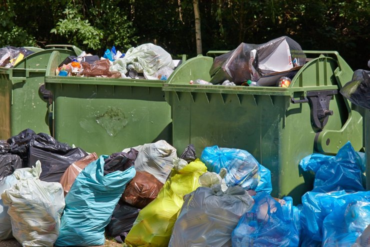В ряде регионов тарифы на вывоз мусора могут снизить на 30%