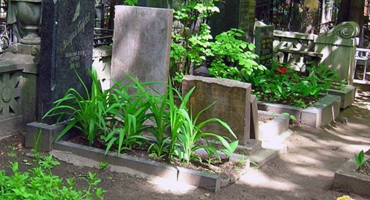 СМИ: В России могут появиться частные кладбища
