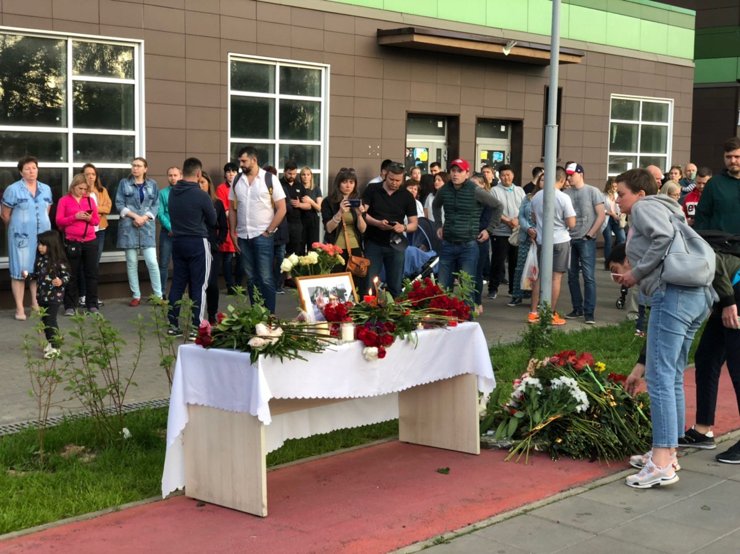 Жители Путилково, где убили спецназовца ГРУ, винят власти в халатности