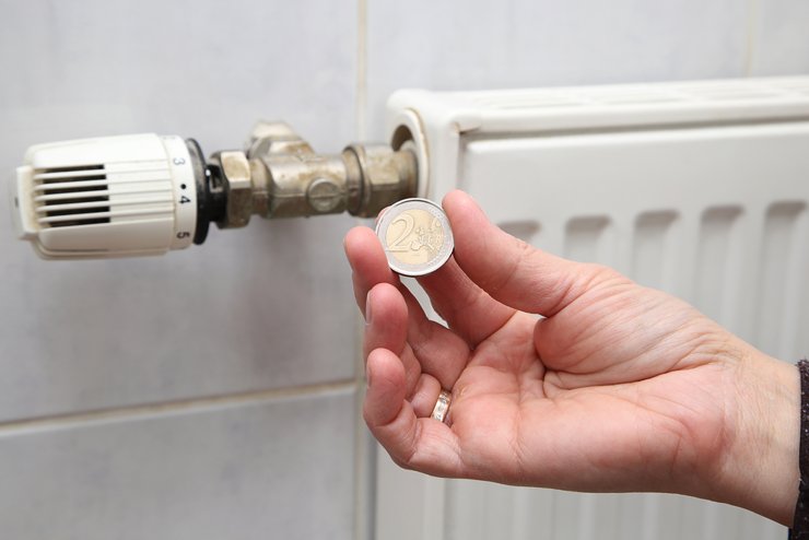 Доля россиян, которым сложно оплачивать ЖКУ, выросла втрое