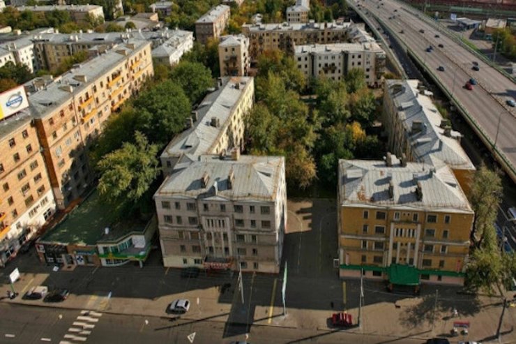 Граждане требуют отменить снос конструктивистских построек на Русаковской