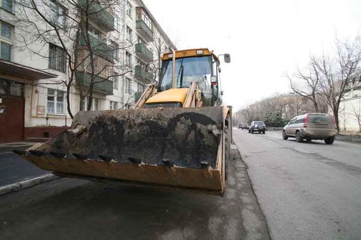 Москвичи жалуются, что у них незаконно забрали землю под реновацию