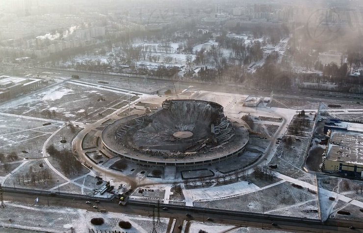 В Петербурге рухнула крыша спорткомплекса