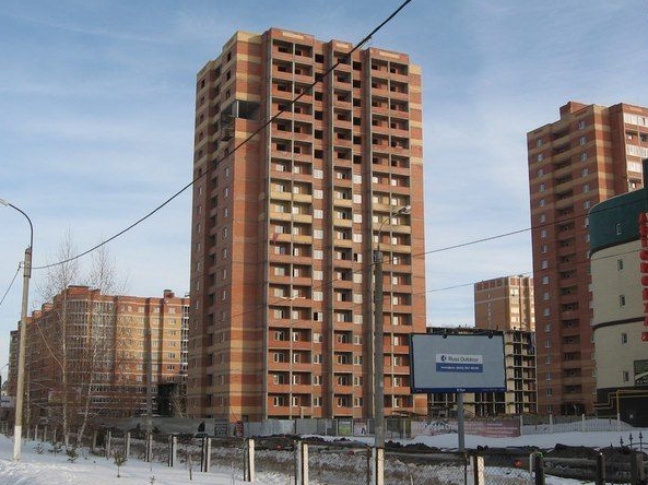 В Казани сносят 9 этажей жилого комплекса  «Золотая середина»