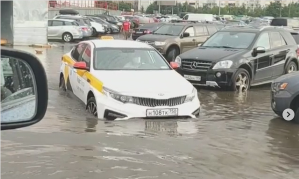 Урбанист объяснил регулярные потопы в Москве