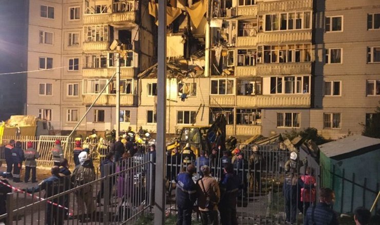 В Ярославле при взрыве газа в жилом доме разрушено три этажа, есть погибшие