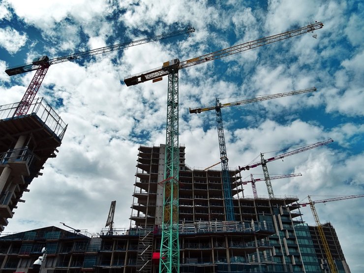 Запрет строительства апартаментов может привести к росту этажности