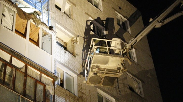 В Татарстане взрывом газа разрушено семь квартир в девятиэтажном доме