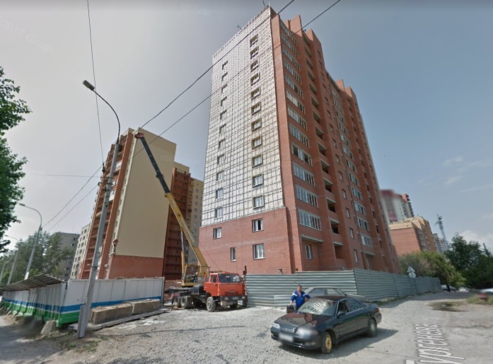 В Новосибирске во дворе бывшего долгостроя хотят «воткнуть» жилой дом