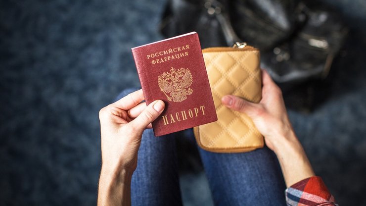 В Санкт-Петербурге злоумышленники получили квартиры по поддельным паспортам