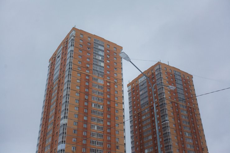 В Новосибирске застройщики стали выставлять на продажу резервное жилье