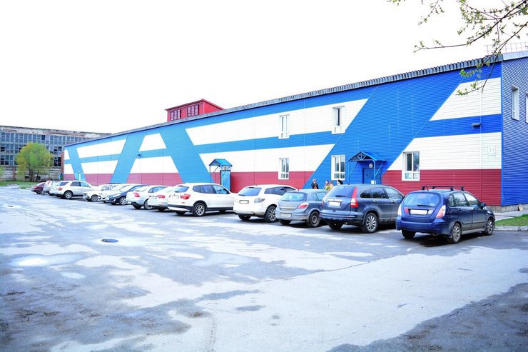 В Новосибирске выставили на продажу Ледовый дворец спорта