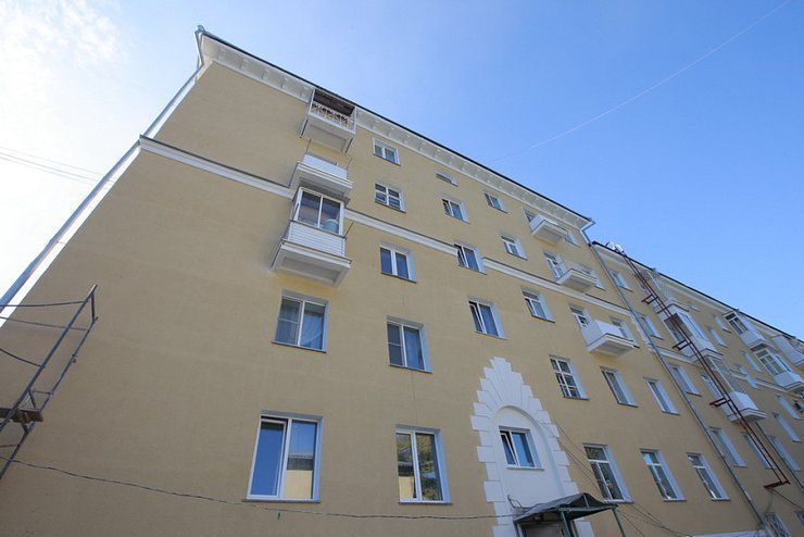 В Новосибирске восстановили фасады домов возле Монумента Славы