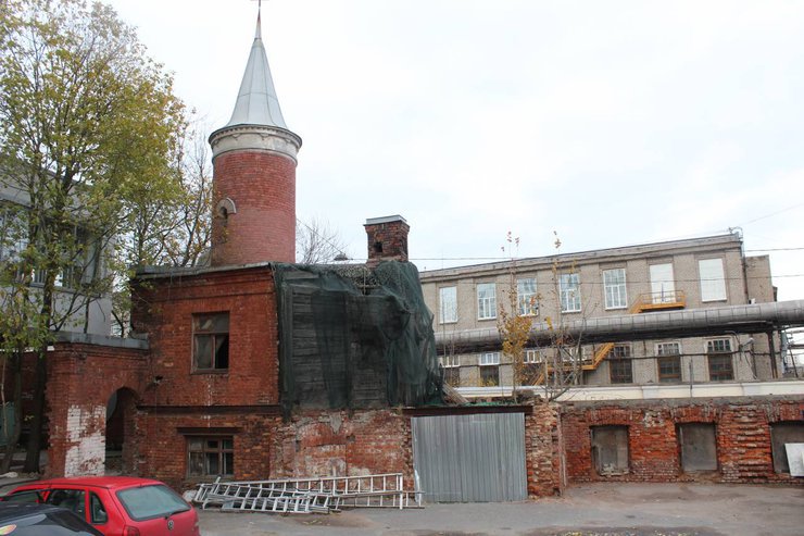 В Петербурге выставили на торги разрушенный особняк Сименса