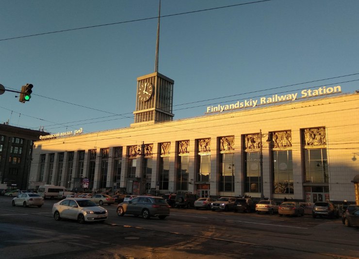 В Петербурге защитят от сноса Финляндский вокзал и гостиницу «Прибалтийская»