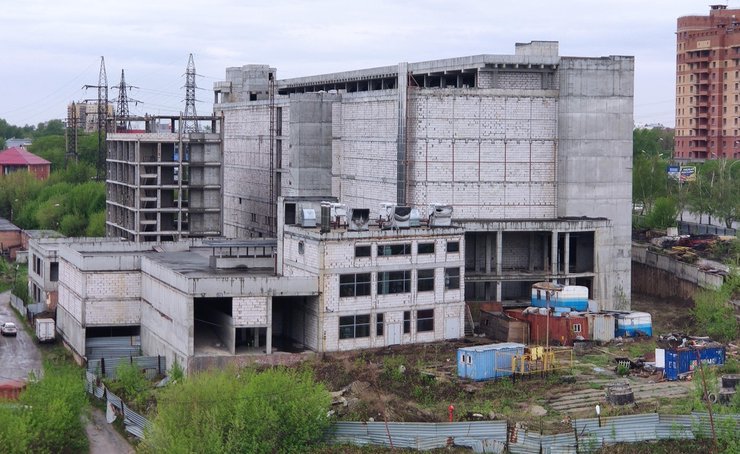 В Новосибирске за 599 млн рублей продают 40-летний долгострой с гостиницей