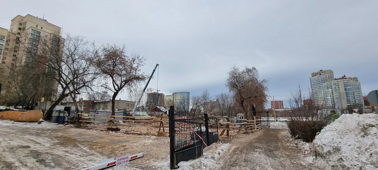 В Екатеринбурге площадку рядом с ЦПКиО застроят жильем
