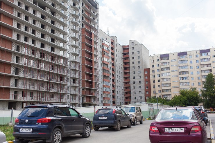 В Новосибирске девелопер выделит деньги на завершение крупнейшего долгостроя