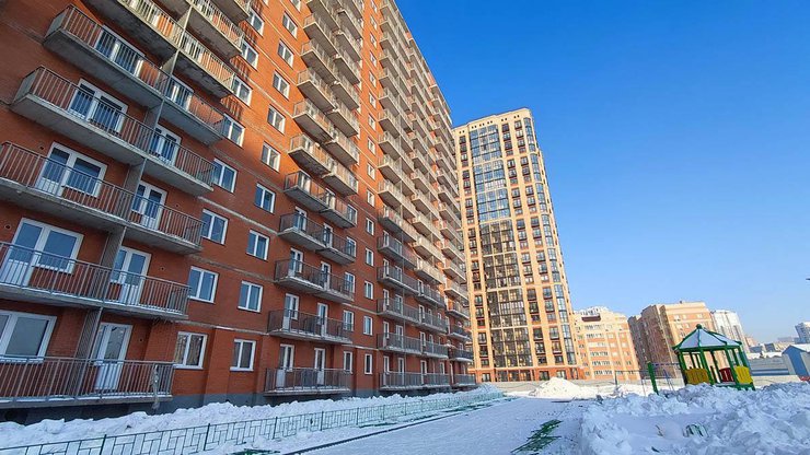В Новосибирске завершили проблемную многоэтажку, которую строили с 2008 года