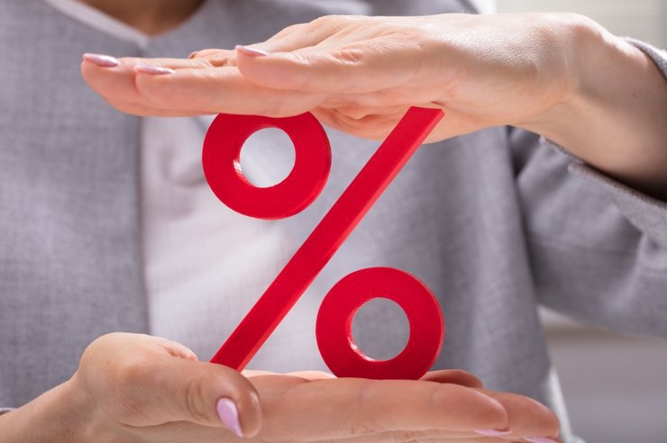 Средняя ставка по ипотеке преодолела отметку 8% годовых