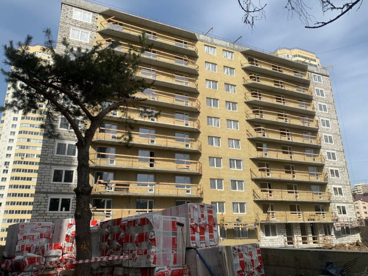 В Новосибирске долгострой на Вилюйской сдадут до конца 2023 года