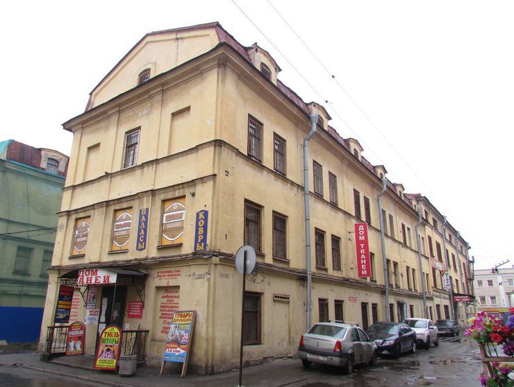 Дом тканей садовая ул 28 30к31 фото В Петербурге выставили на торги здания и помещения в Апраксином дворе