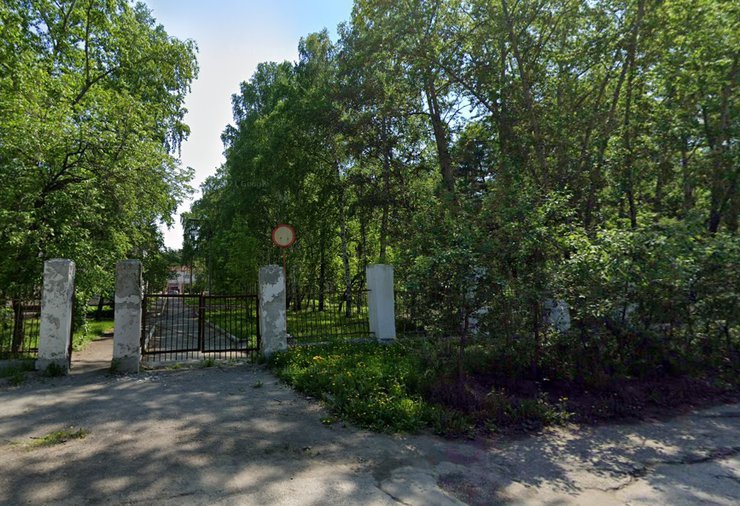 В Новосибирске за 50 млн рублей продают участок под застройку в Первомайском районе