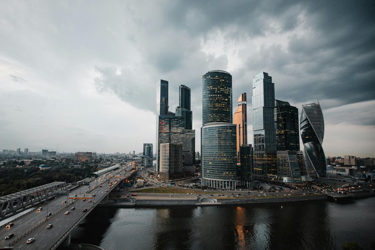 Москва догнала Дубай по объему строительства жилых высоток