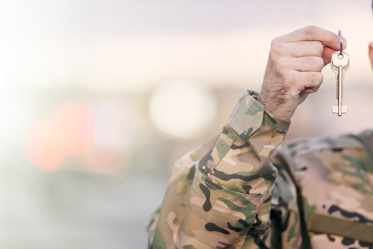 Военные смогут взять льготную ипотеку под 2% годовых