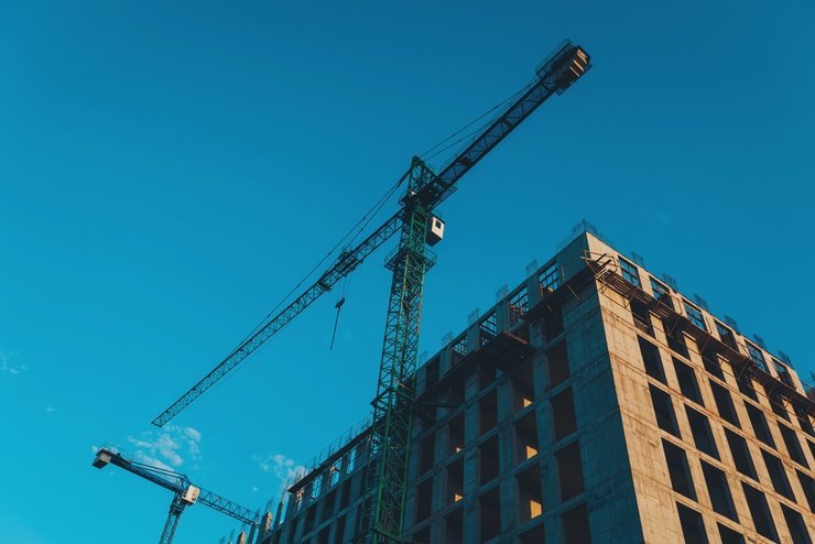 Объём нераспроданного жилья на первичке продолжает увеличиваться