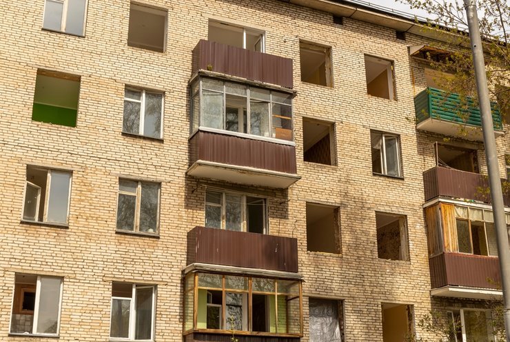 Сроки переселения из аварийного жилья хотят продлить Сроки переселения из аварийного жилья хотят продлить