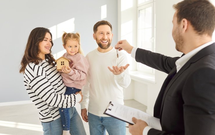 В одном из регионов семьям будут давать квартиры за рождение детей В одном из регионов семьям будут давать квартиры за рождение детей