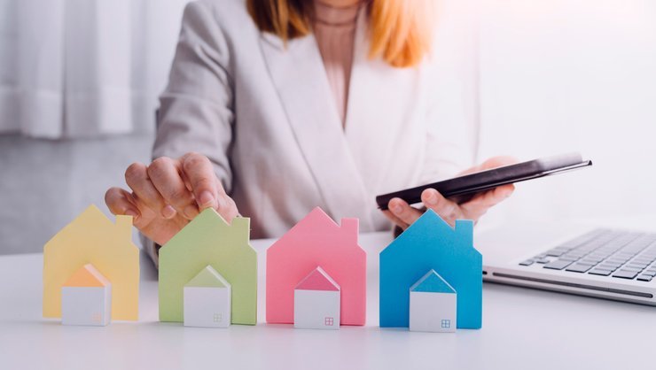 До конца года жильцов обяжут перенести все домовые чаты в мессенджер Max