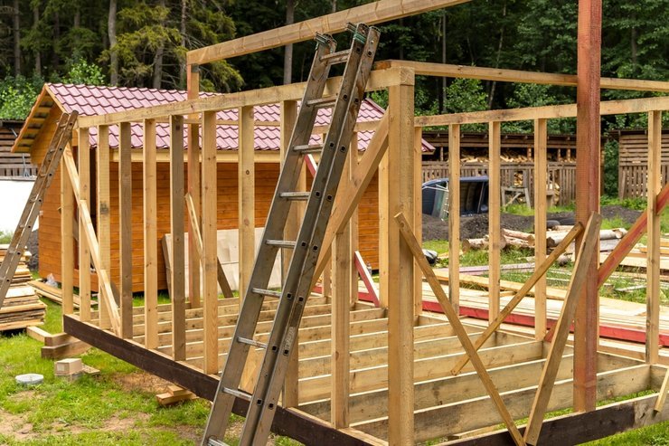 Минпромторгу поручили разработать льготы для деревянного домостроения