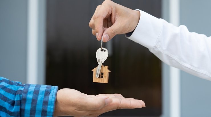 Заёмщики всё чаще берут новую ипотеку, не погасив предыдущую