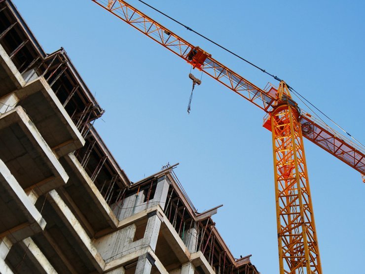 За 10 месяцев застройщики сдали 83,6 млн «квадратов» жилья